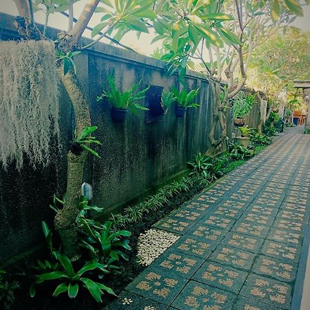 Taman Bali Homestay 발리 사누르 외부 사진