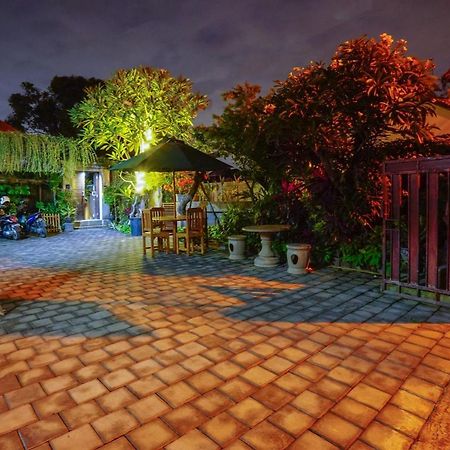 Taman Bali Homestay 발리 사누르 외부 사진